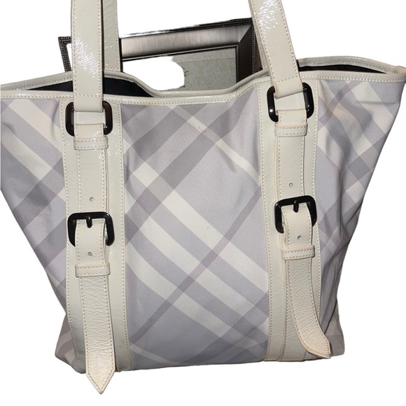 BURBERRY tote- Grey and White Burberry tote approx 12” tall 8” wide - Picture 8 of 11